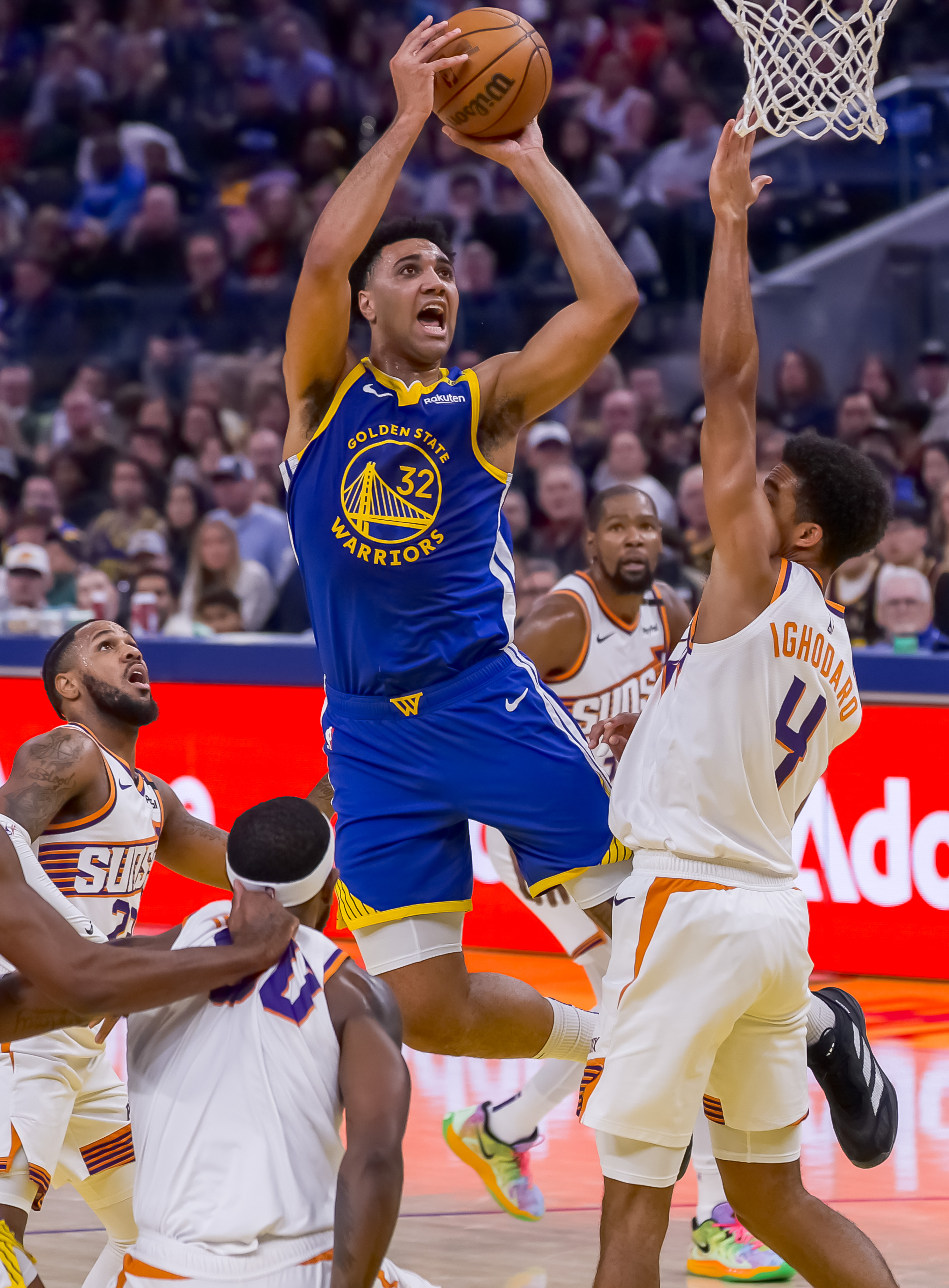  库里当场最高得分 