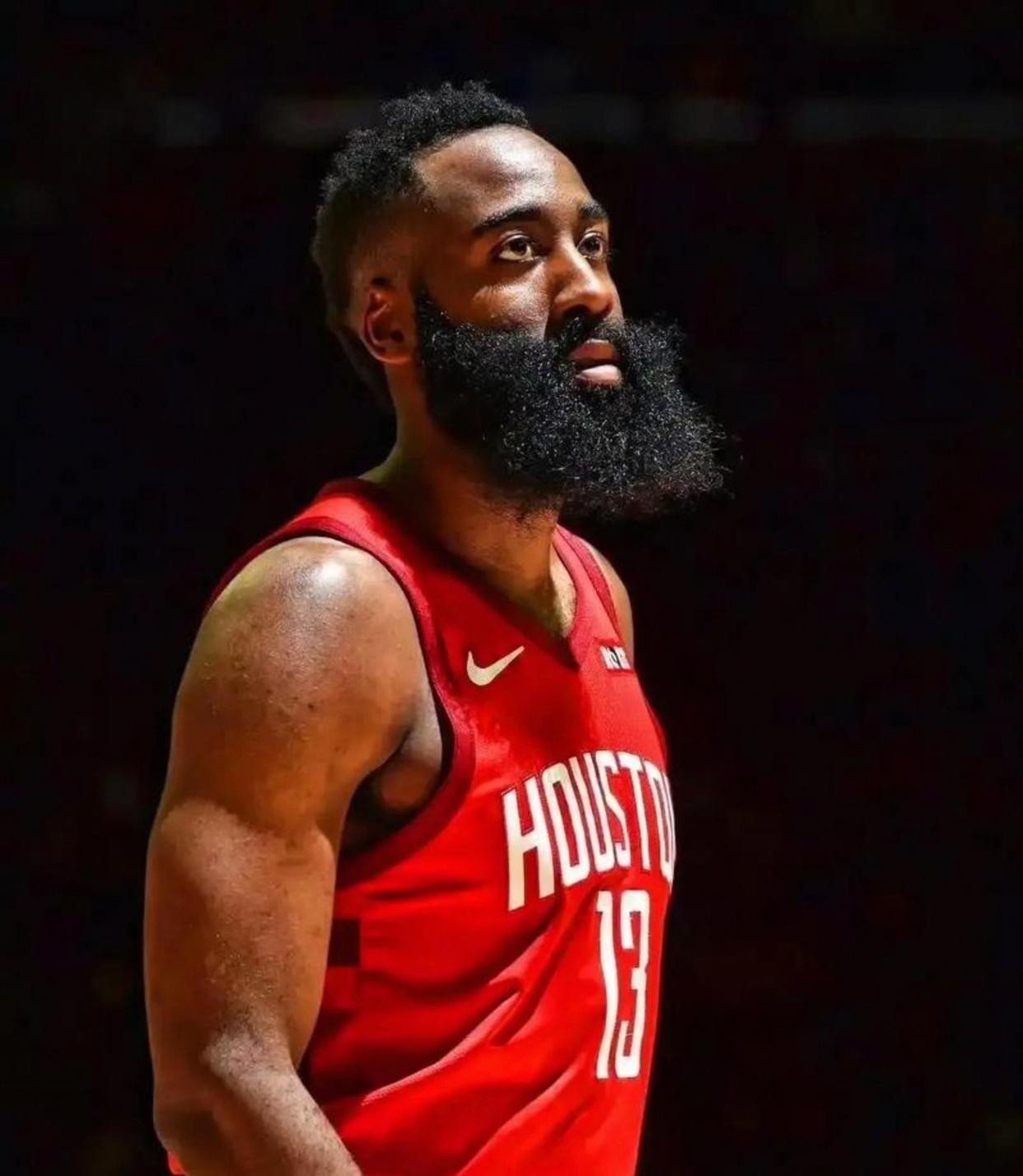 问鼎娱乐-哈登连续五场比赛得分超过高光表现，美国队挑战极限！的简单介绍