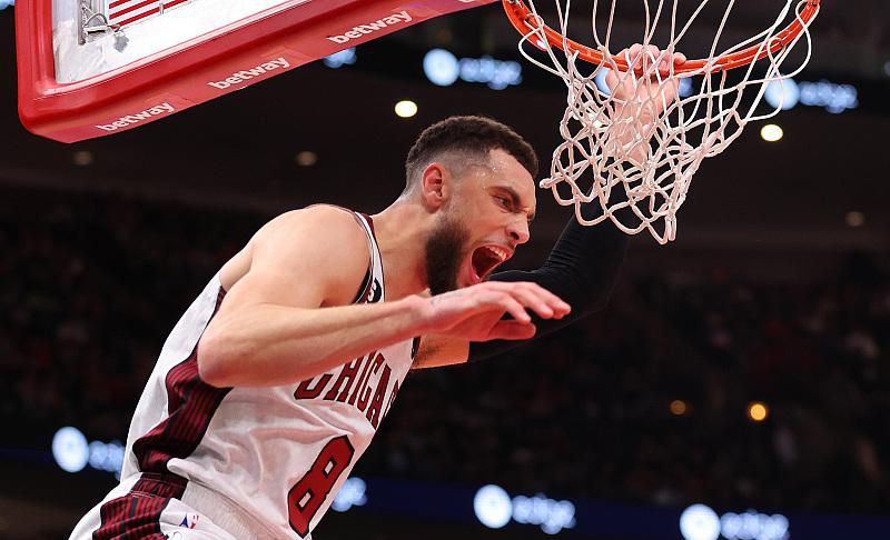 问鼎娱乐- 公牛队教练名单 