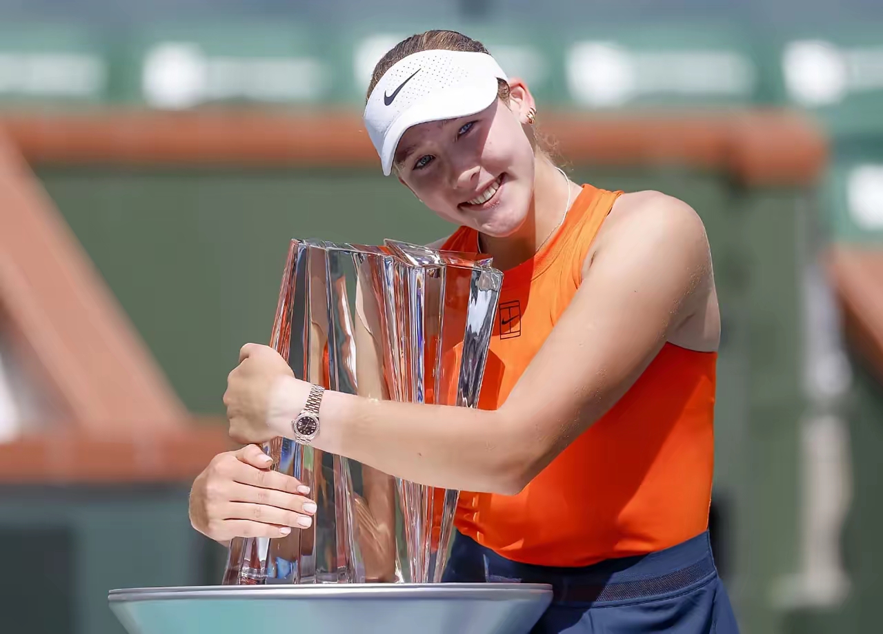 问鼎-关于莎拉波娃连续五场比赛得分超过败北,勇士挑战极限!的信息